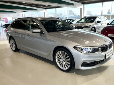 BMW 520d 2,0 Touring Connected aut. 5d