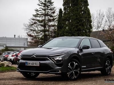 Citroën C5 X 1,6 Hybrid Grand Palais EAT8 5d