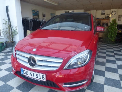 Mercedes B200 1,6 aut. BE 5d