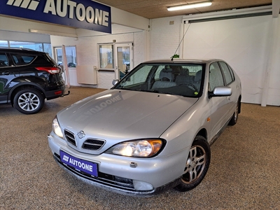 Nissan Primera 1,8 Comfort 5d