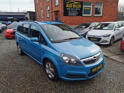 Opel Zafira 1,8 16V 140 Limited 7prs 5d