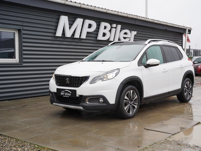 Peugeot 2008 1,5 BlueHDi 100 Prestige Sky 5d