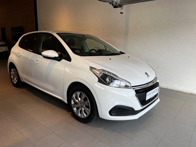 Peugeot 208 1,2 PureTech 82 Envy 5d