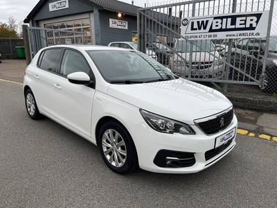 Peugeot 308 1,5 BlueHDi 130 Style 5d