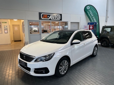 Peugeot 308 1,6 BlueHDi 120 Selection Sky 5d