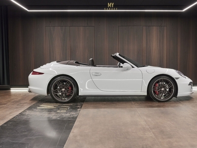 Porsche 911 Carrera 4S 3,8 Cabriolet PDK 2d