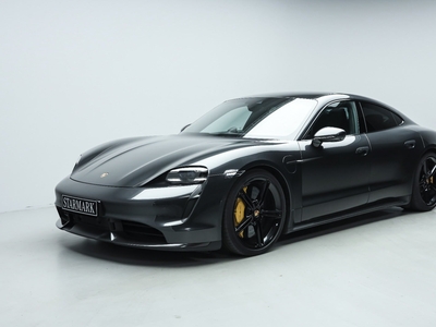 Porsche Taycan Turbo S 4d