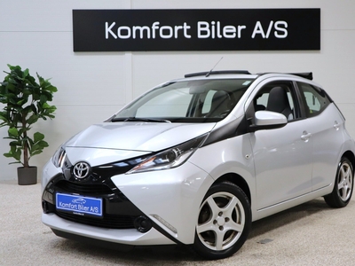 Toyota Aygo 1,0 VVT-i x-wave Sky 5d