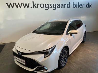 Toyota Corolla 1,8 Hybrid Style Touring Sports e-CVT 5d