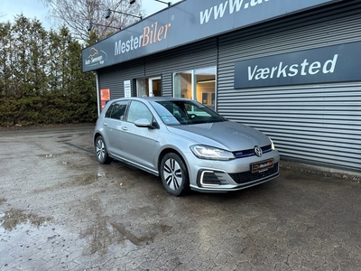 VW Golf VII 1,4 GTE DSG 5d