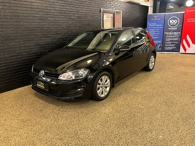 VW Golf VII 1,6 TDi 105 Comfortline BMT 5d