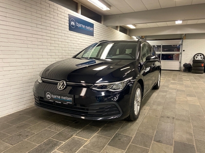 VW Golf VIII 1,5 eTSi 130 Life Variant DSG 5d