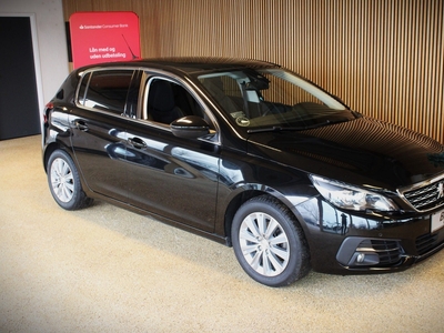 Peugeot 308 1,2 PureTech 130 Selection Sky 5d