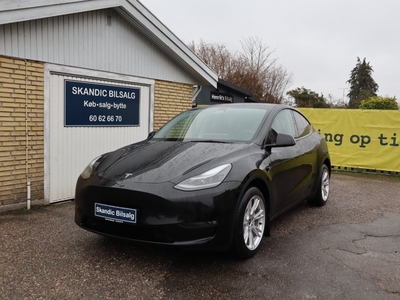 Tesla Model Y Long Range AWD 5d