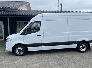 Mercedes Sprinter 214 2,2 CDi A2 Kassevogn aut. FWD