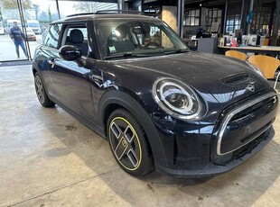 Mini Cooper SE Camden