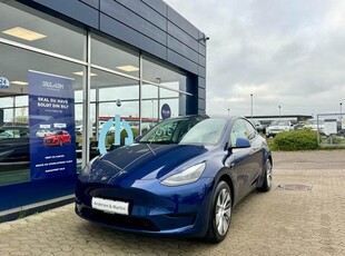 Tesla Model Y EL Hvidt indtræk + Anhængertræk RWD 299HK 5d Aut.