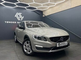 Volvo V60 CC 2,0 D3 150 Momentum