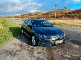 Skoda Superb 1,4 TSi iV DSG