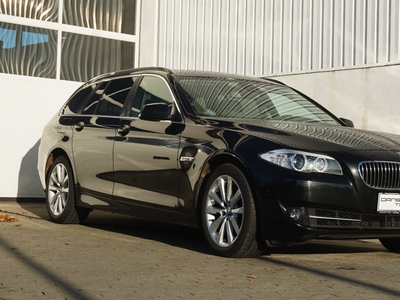 BMW 528i 2,0 Touring aut. 5d