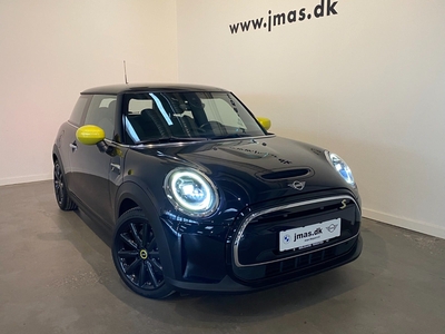 MINI Cooper SE Experience 3d