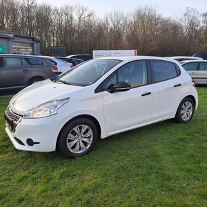 Peugeot 208 1,2 VTi Active 5d