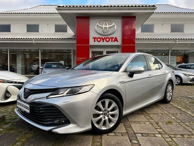 Toyota Camry 2,5 Hybrid H3 CVT 4d