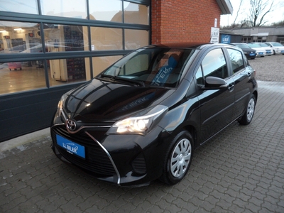 Toyota Yaris 1,3 VVT-i T2 Komfort Skyview 5d