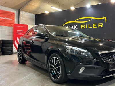 Volvo V40 CC 2,0 D3 150 Momentum aut. 5d