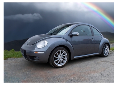 VW New Beetle 1,6 Trendline 2d