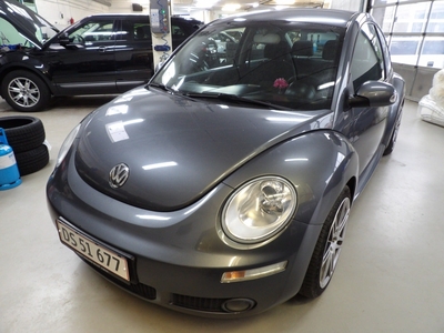 VW New Beetle 1,6 Trendline 2d