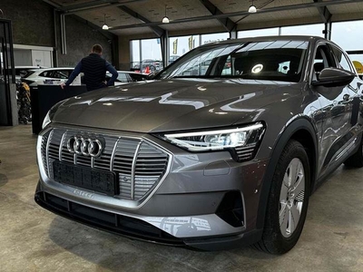 Audi e-tron 50 quattro