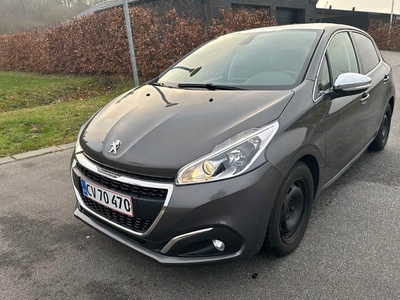 Peugeot 208 1,6 BlueHDi 100 Selection Sky