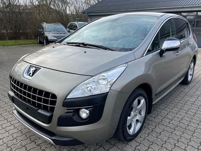 Peugeot 3008 1,6 HDi 112 Premium+