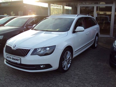 Skoda Superb 2,0 TDi 170 Elegance Combi