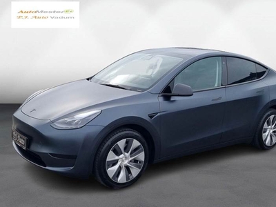 Tesla Model Y RWD