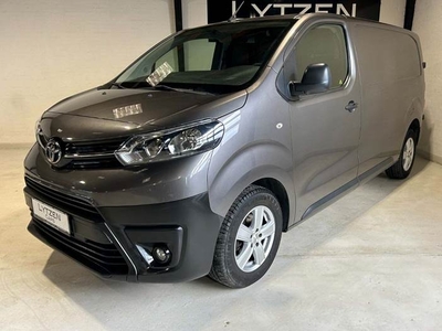 Toyota ProAce 2,0 D 120 Medium Comfort