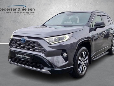 Toyota RAV4 2,5 Hybrid H3 Style 218HK 5d 6g Aut.