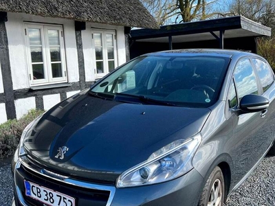 Peugeot 208 1,6 BlueHDi 100 Envy Sky