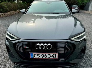 Audi e-tron 55 S-line Sportback quattro