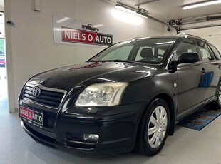 Toyota Avensis 2,0 Sol stc.