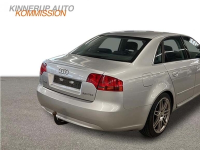 Audi A4 TDi 120 - Sedan