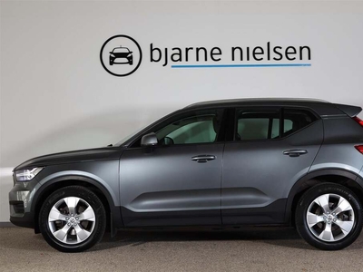 Volvo XC40 D4 190 Momentum aut. AWD - SUV 4x4 Aut.