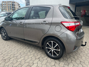 Toyota Yaris1,5 Hybrid H3 Smartpakke E-CVT 100HK 5d Trinl. Gear