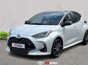 Toyota Yaris 1,5 Hybrid GR Sport Panorama 116HK 5d Trinl. Gear