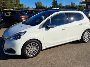 Peugeot 208 1,2 PureTech 82 Allure+