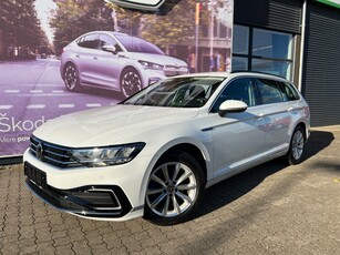 VW Passat 1,4 GTE High Variant DSG 5d