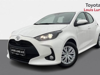 Toyota Yaris 1,0 VVT-I Essential 72HK 5d