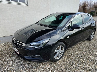 Opel Astra 1,6 CDTi 136 Dynamic