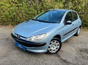 Peugeot 206 1,4 S-line